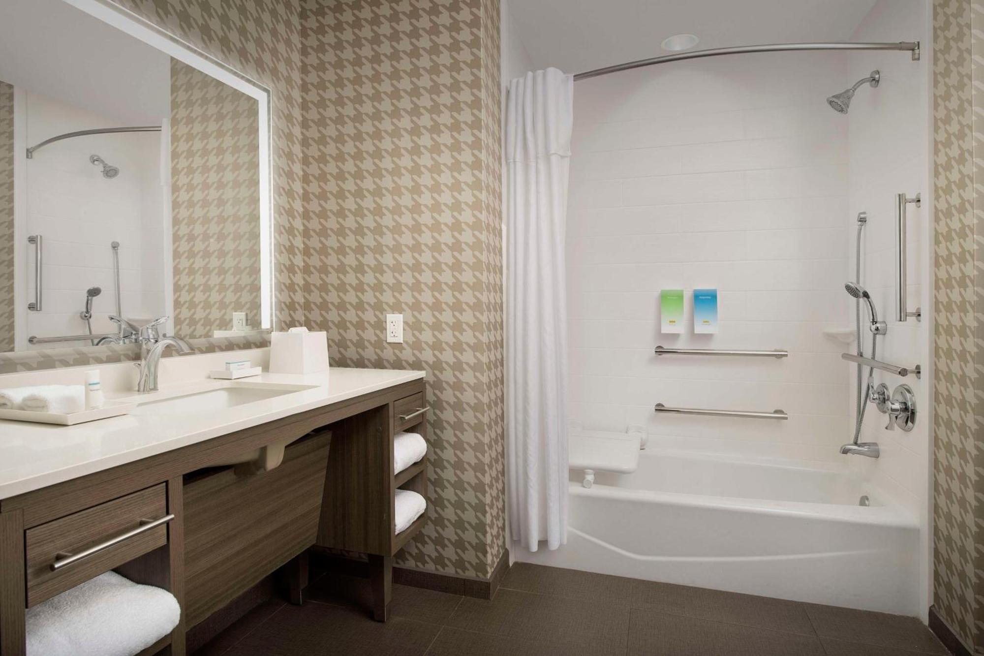 Home2 Suites By Hilton Clovis Fresno Airport Extérieur photo